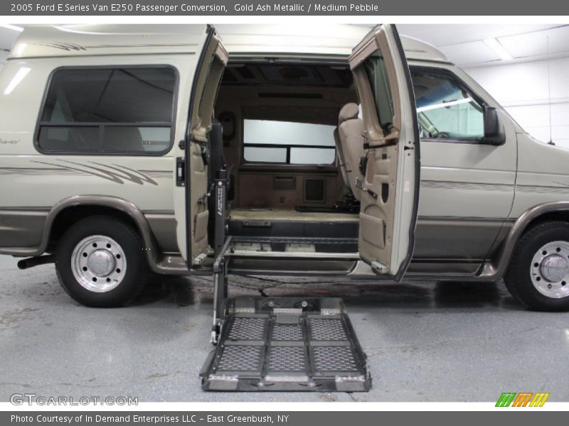 Gold Ash Metallic / Medium Pebble 2005 Ford E Series Van E250 Passenger Conversion