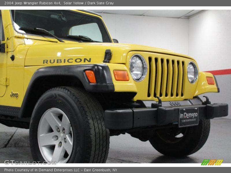 Solar Yellow / Dark Slate Gray 2004 Jeep Wrangler Rubicon 4x4