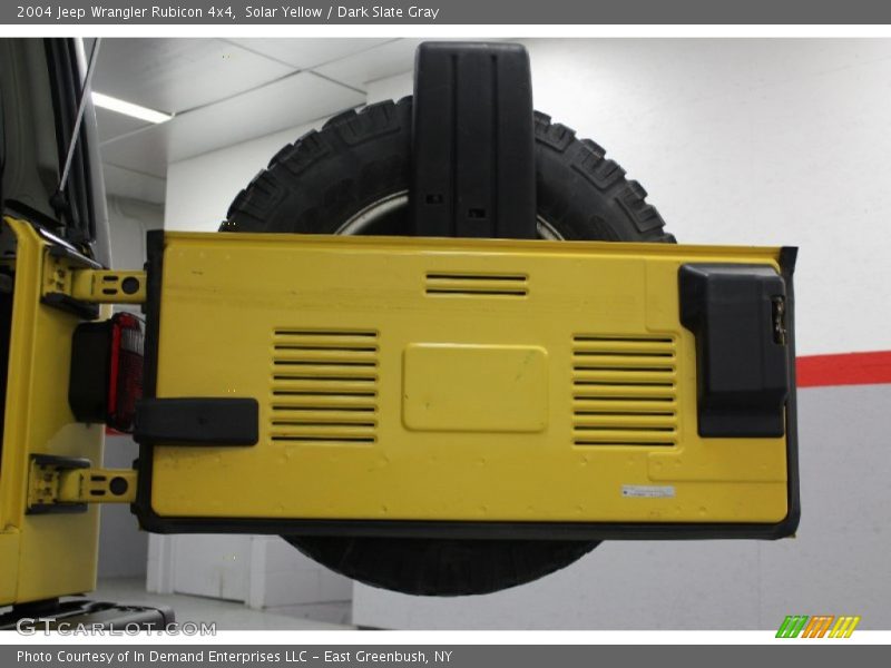 Solar Yellow / Dark Slate Gray 2004 Jeep Wrangler Rubicon 4x4