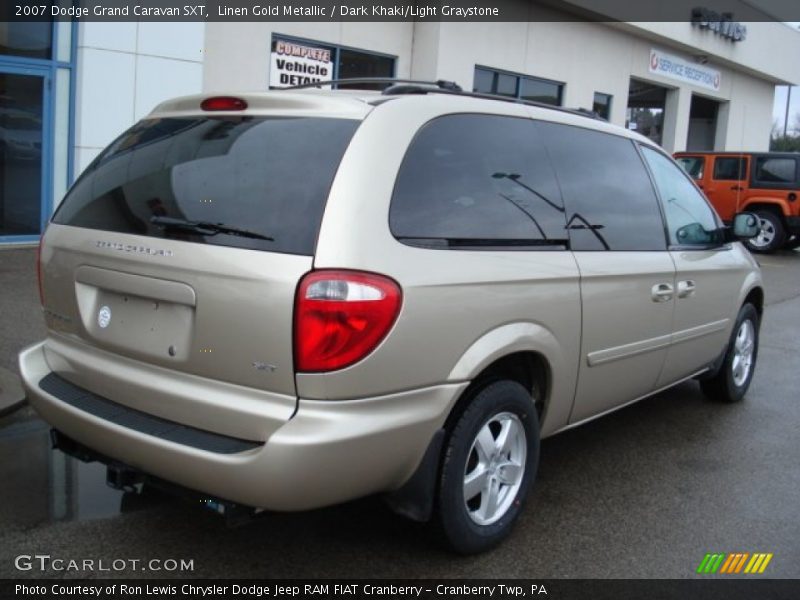 Linen Gold Metallic / Dark Khaki/Light Graystone 2007 Dodge Grand Caravan SXT