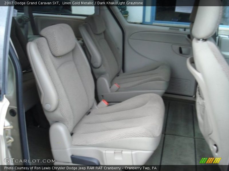 Linen Gold Metallic / Dark Khaki/Light Graystone 2007 Dodge Grand Caravan SXT