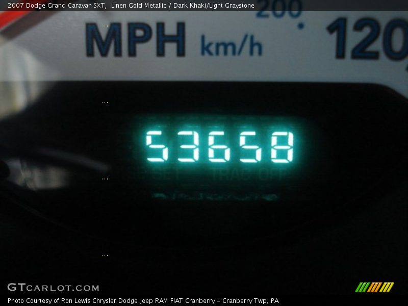 Linen Gold Metallic / Dark Khaki/Light Graystone 2007 Dodge Grand Caravan SXT
