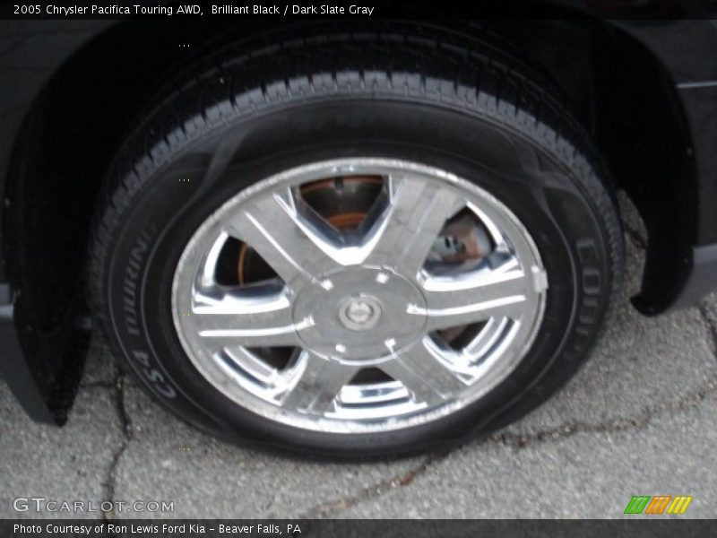 Brilliant Black / Dark Slate Gray 2005 Chrysler Pacifica Touring AWD