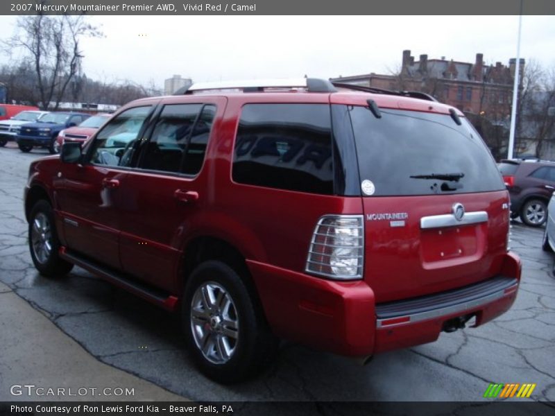Vivid Red / Camel 2007 Mercury Mountaineer Premier AWD