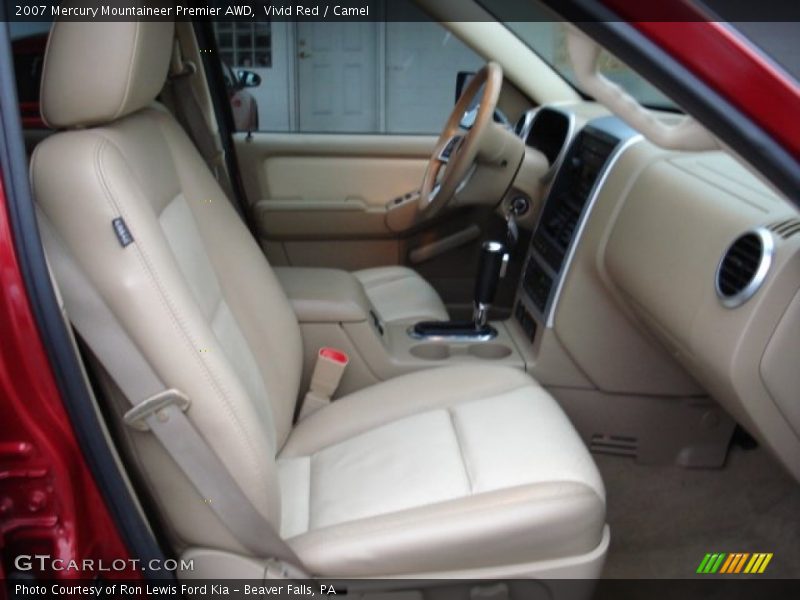 Vivid Red / Camel 2007 Mercury Mountaineer Premier AWD