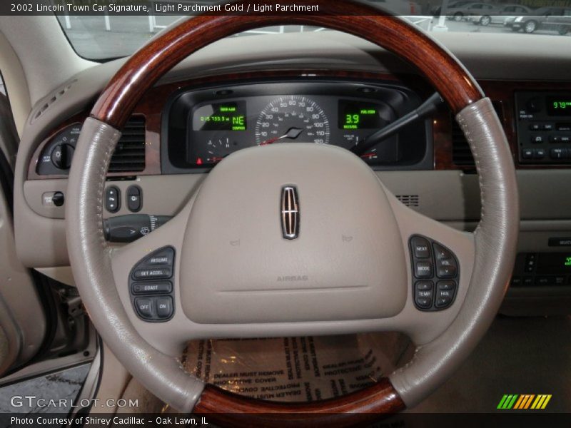  2002 Town Car Signature Steering Wheel
