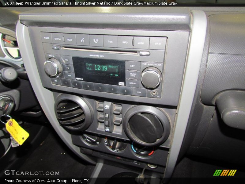 Bright Silver Metallic / Dark Slate Gray/Medium Slate Gray 2007 Jeep Wrangler Unlimited Sahara