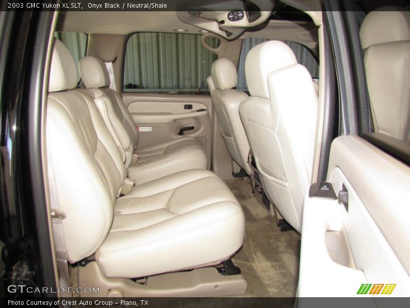Onyx Black / Neutral/Shale 2003 GMC Yukon XL SLT
