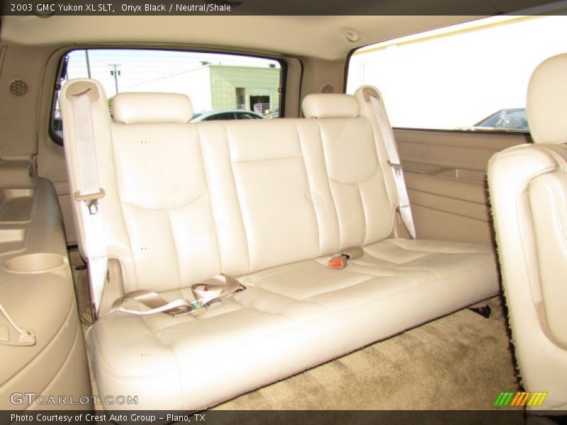 Onyx Black / Neutral/Shale 2003 GMC Yukon XL SLT