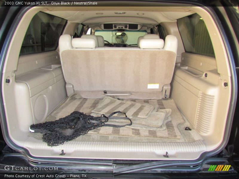 Onyx Black / Neutral/Shale 2003 GMC Yukon XL SLT