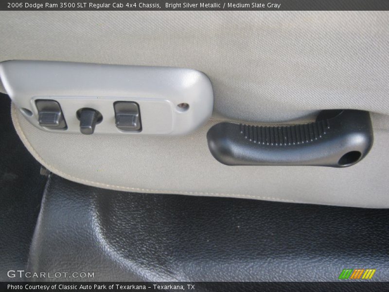 Bright Silver Metallic / Medium Slate Gray 2006 Dodge Ram 3500 SLT Regular Cab 4x4 Chassis
