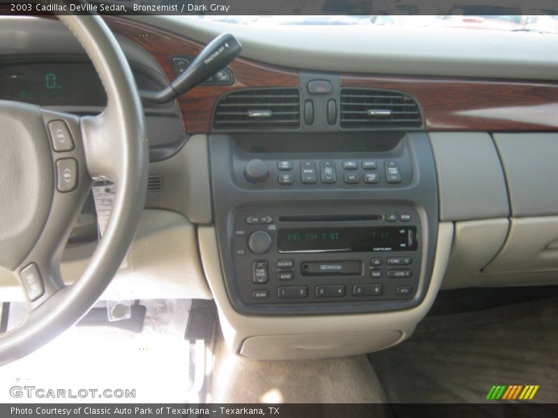Bronzemist / Dark Gray 2003 Cadillac DeVille Sedan