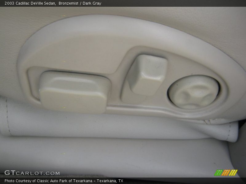 Bronzemist / Dark Gray 2003 Cadillac DeVille Sedan
