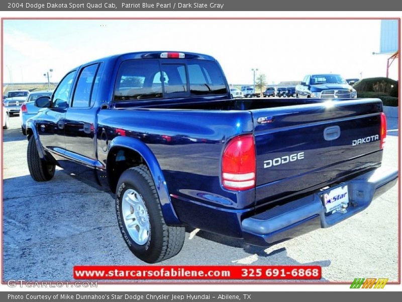 Patriot Blue Pearl / Dark Slate Gray 2004 Dodge Dakota Sport Quad Cab