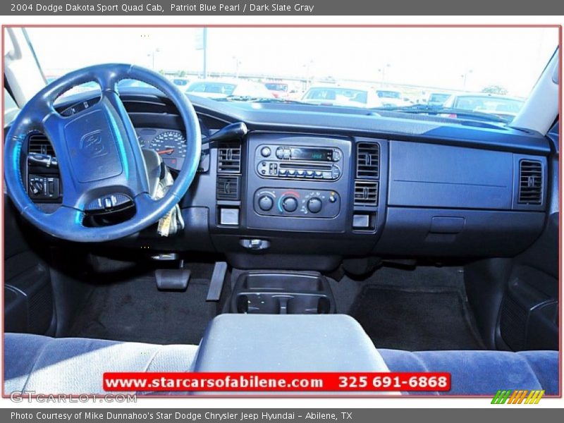 Patriot Blue Pearl / Dark Slate Gray 2004 Dodge Dakota Sport Quad Cab