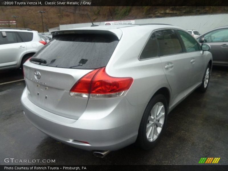 Classic Silver Metallic / Gray 2010 Toyota Venza I4