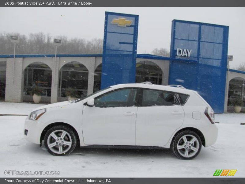 Ultra White / Ebony 2009 Pontiac Vibe 2.4 AWD