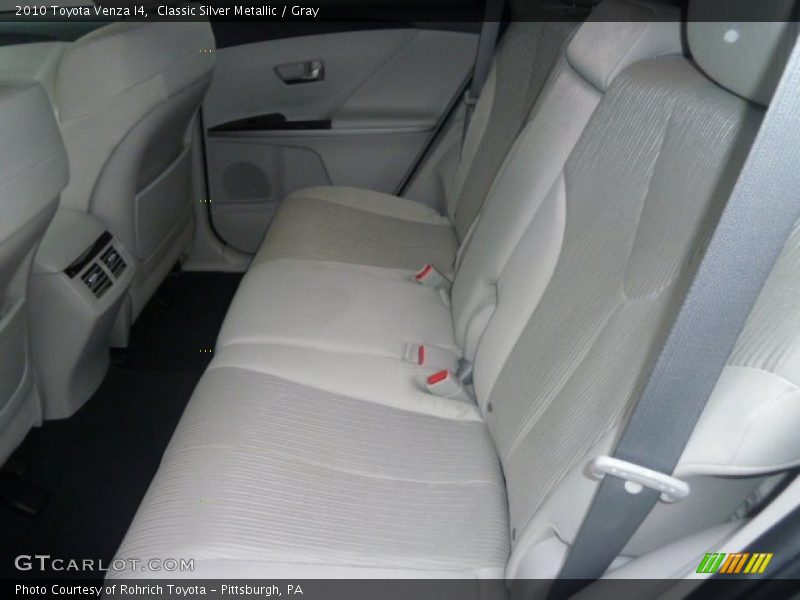 Classic Silver Metallic / Gray 2010 Toyota Venza I4