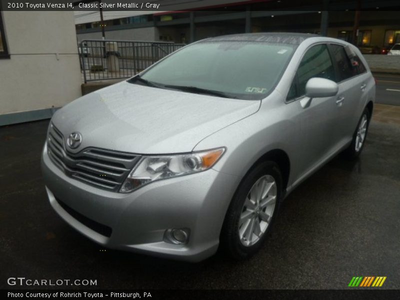 Classic Silver Metallic / Gray 2010 Toyota Venza I4