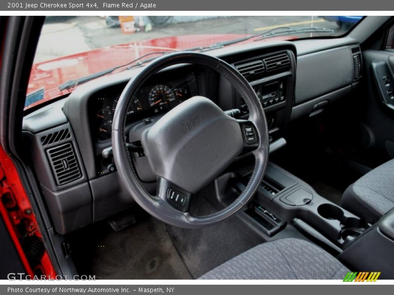 Dashboard of 2001 Cherokee Sport 4x4