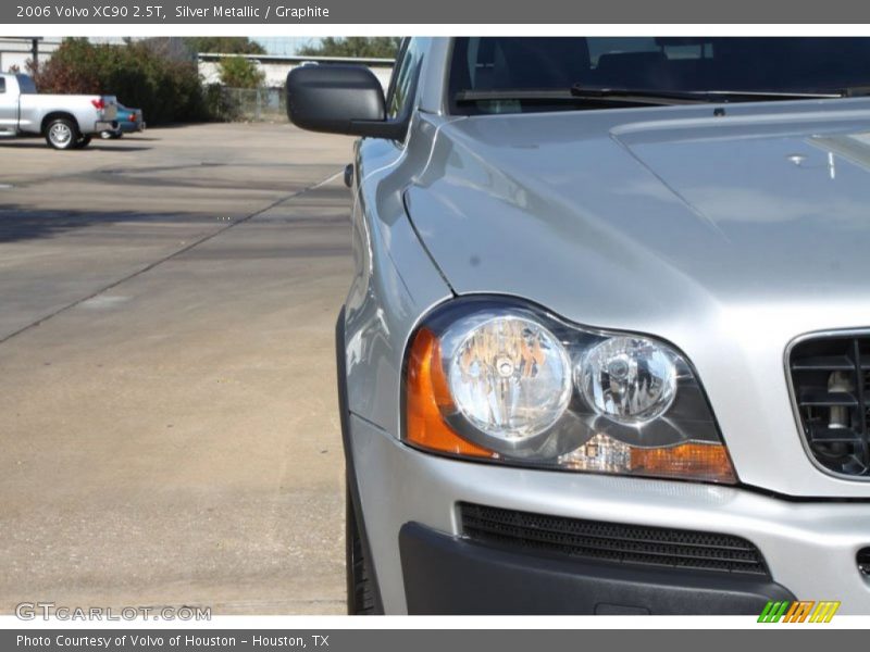 Silver Metallic / Graphite 2006 Volvo XC90 2.5T