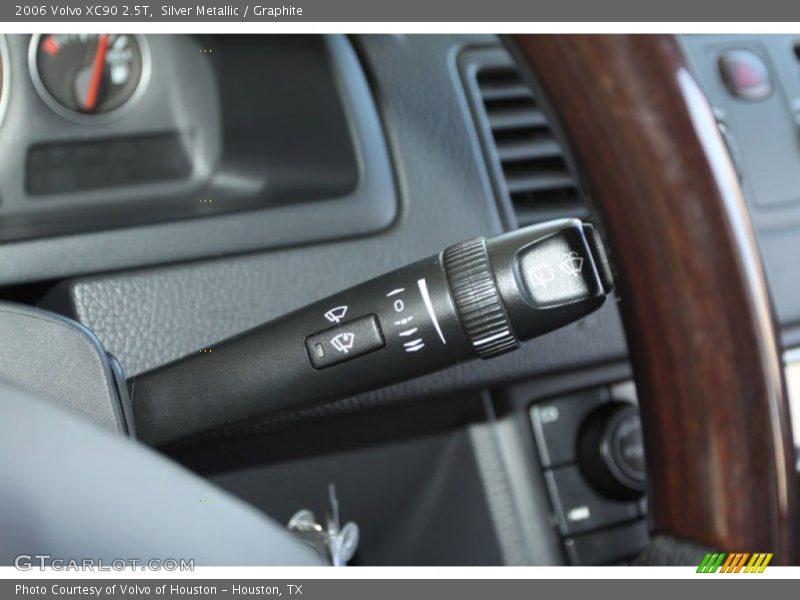 Silver Metallic / Graphite 2006 Volvo XC90 2.5T
