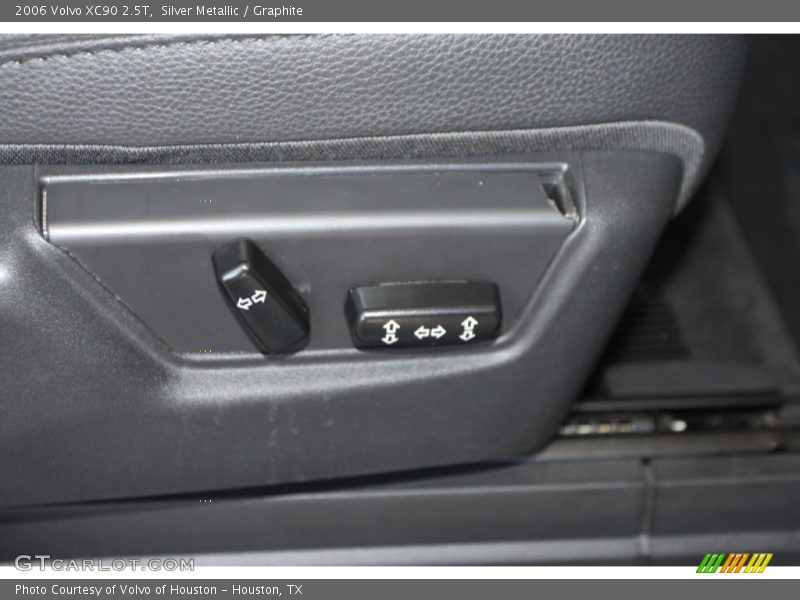 Silver Metallic / Graphite 2006 Volvo XC90 2.5T