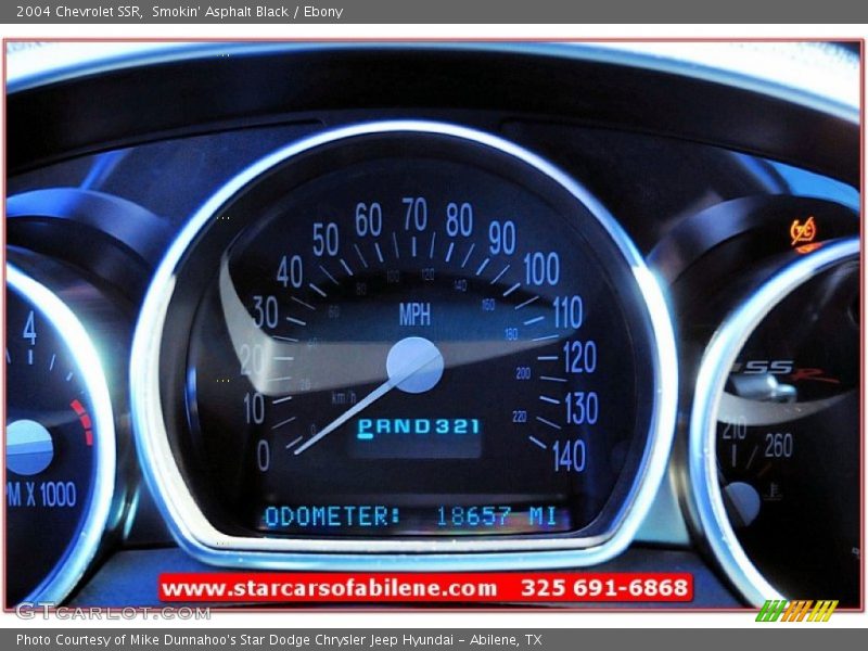 Smokin' Asphalt Black / Ebony 2004 Chevrolet SSR