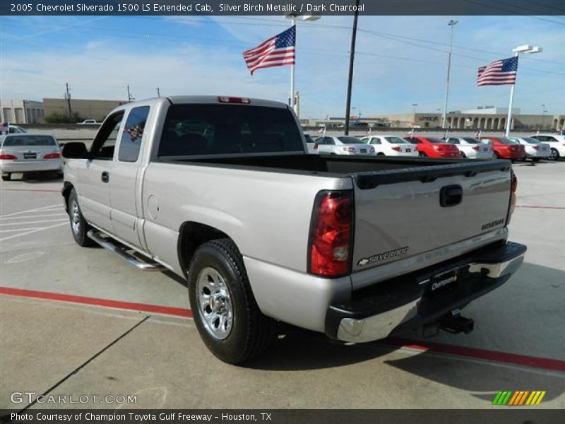 Silver Birch Metallic / Dark Charcoal 2005 Chevrolet Silverado 1500 LS Extended Cab