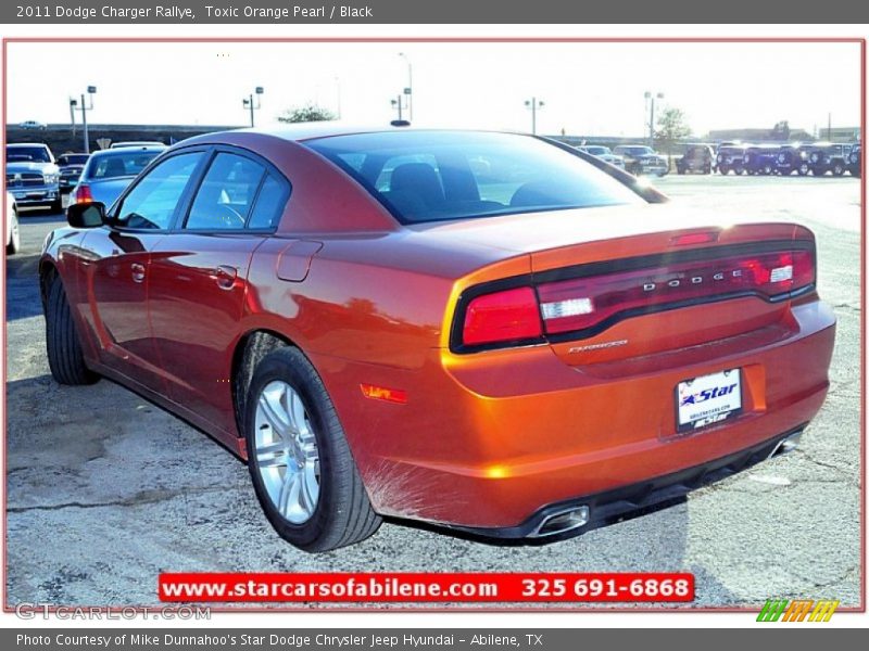 Toxic Orange Pearl / Black 2011 Dodge Charger Rallye