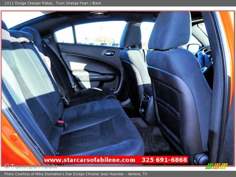 Toxic Orange Pearl / Black 2011 Dodge Charger Rallye