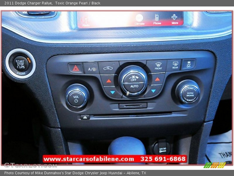 Toxic Orange Pearl / Black 2011 Dodge Charger Rallye
