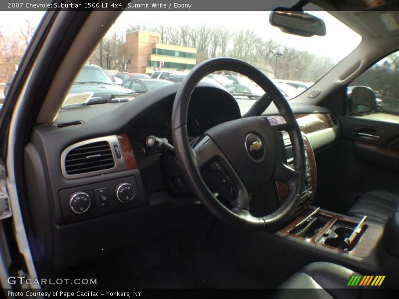 Summit White / Ebony 2007 Chevrolet Suburban 1500 LT 4x4