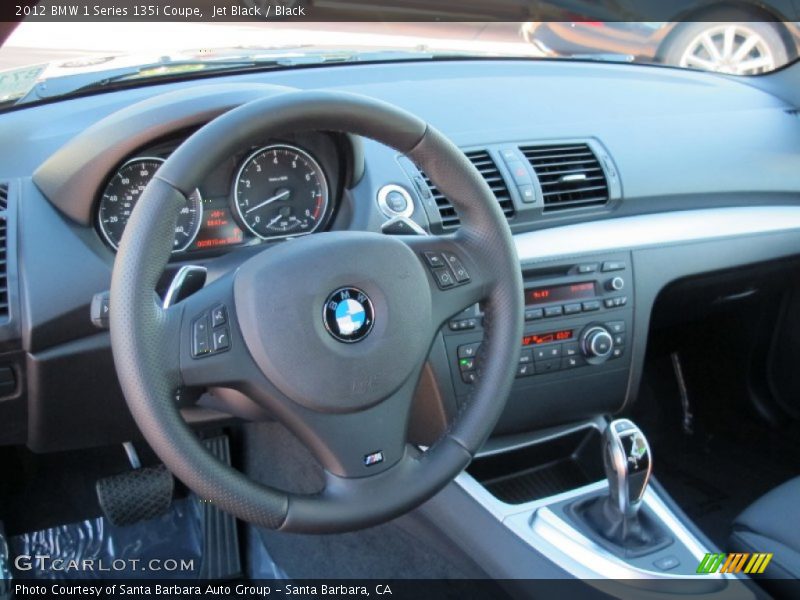 Dashboard of 2012 1 Series 135i Coupe