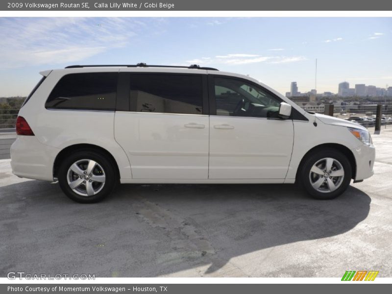 Calla Lilly White / Gobi Beige 2009 Volkswagen Routan SE