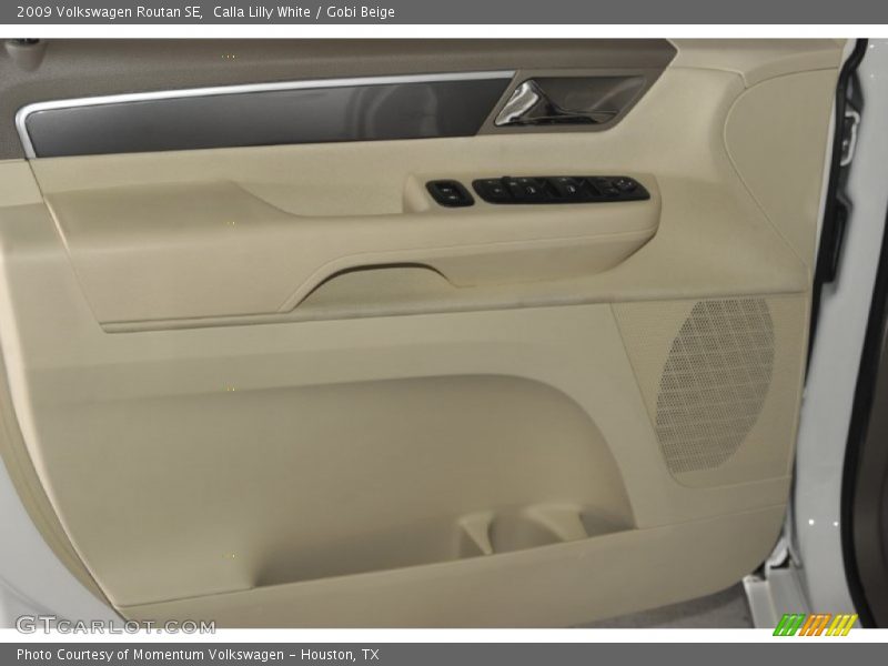 Calla Lilly White / Gobi Beige 2009 Volkswagen Routan SE