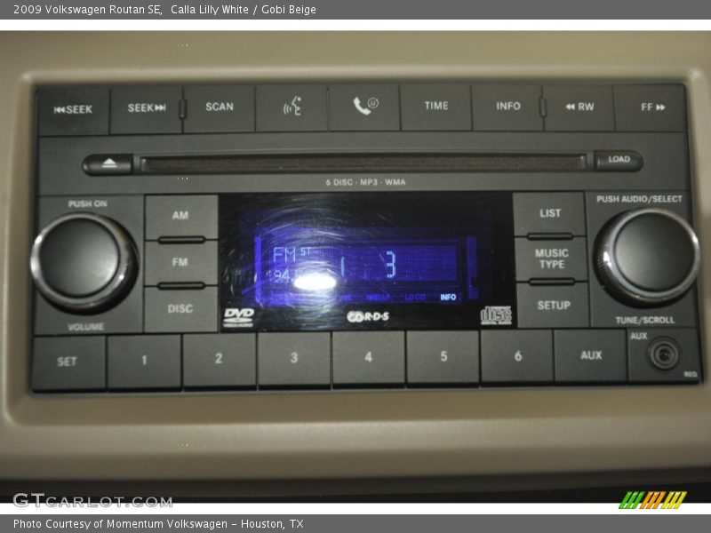 Calla Lilly White / Gobi Beige 2009 Volkswagen Routan SE