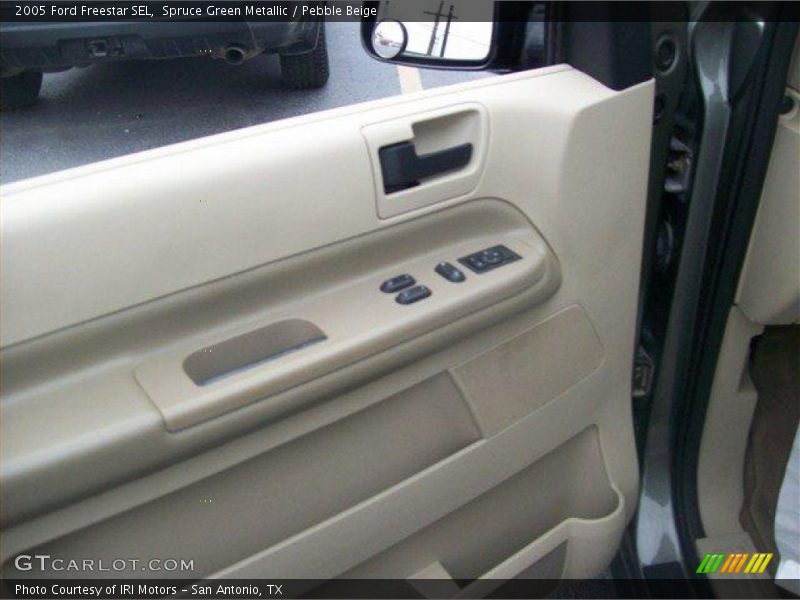 Spruce Green Metallic / Pebble Beige 2005 Ford Freestar SEL