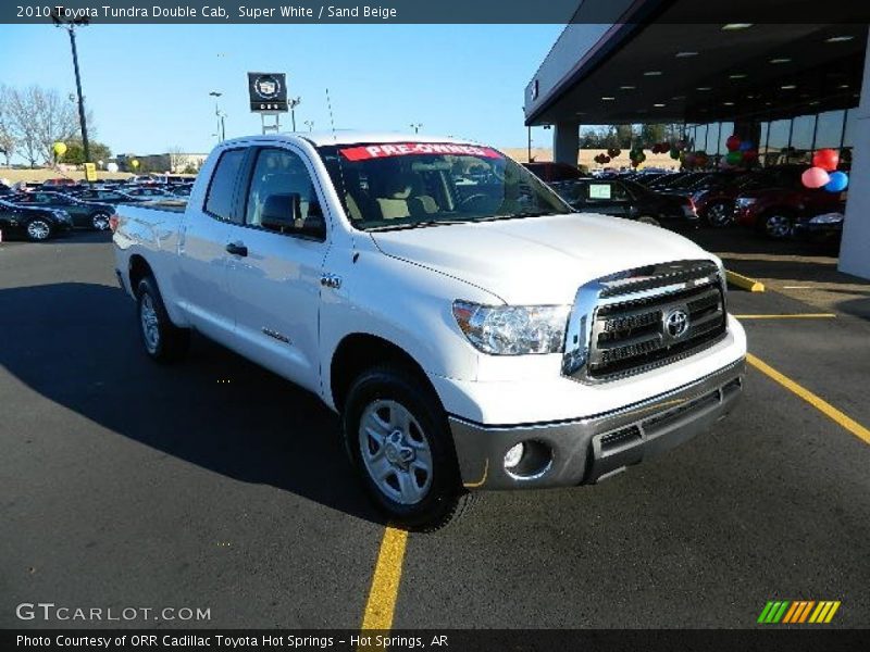 Super White / Sand Beige 2010 Toyota Tundra Double Cab
