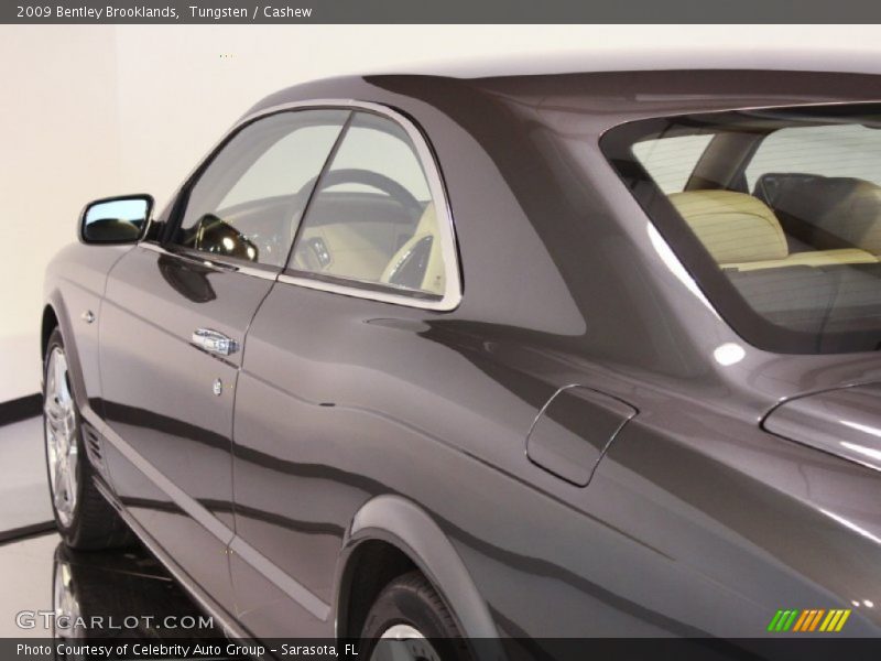 Tungsten / Cashew 2009 Bentley Brooklands