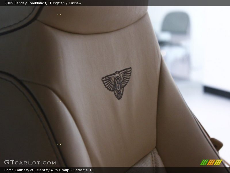 Embroidered Bentley logo on seat - 2009 Bentley Brooklands 
