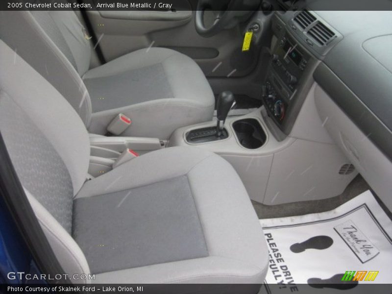 Arrival Blue Metallic / Gray 2005 Chevrolet Cobalt Sedan