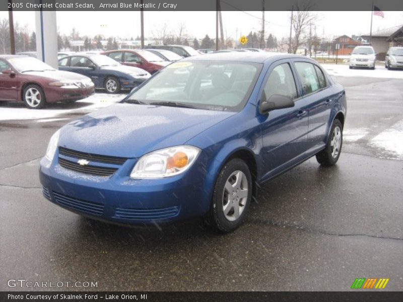 Arrival Blue Metallic / Gray 2005 Chevrolet Cobalt Sedan