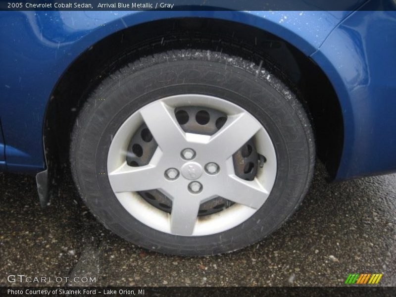 Arrival Blue Metallic / Gray 2005 Chevrolet Cobalt Sedan