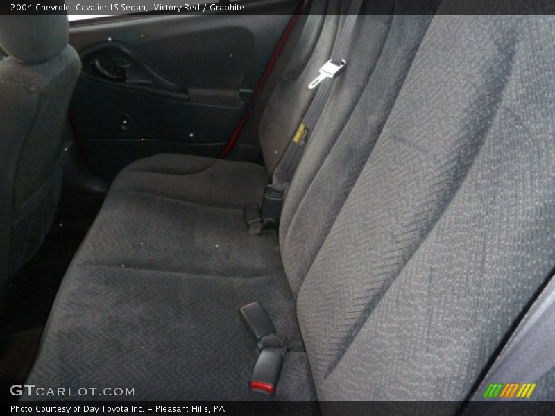 Victory Red / Graphite 2004 Chevrolet Cavalier LS Sedan