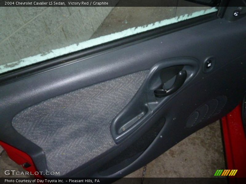 Victory Red / Graphite 2004 Chevrolet Cavalier LS Sedan