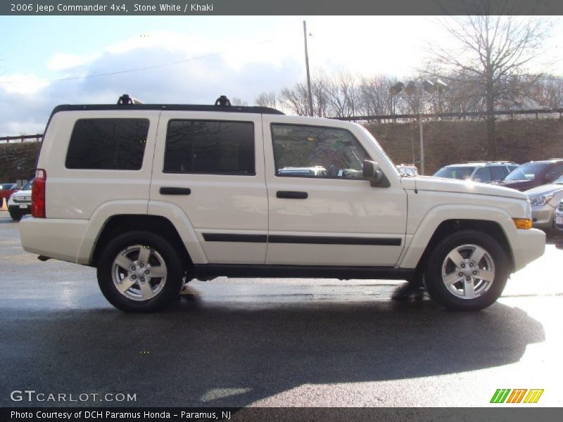 Stone White / Khaki 2006 Jeep Commander 4x4