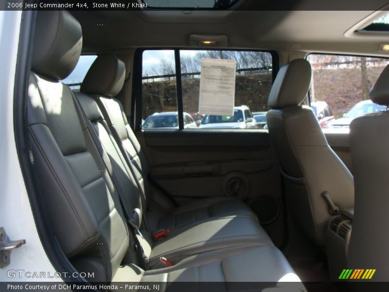 Stone White / Khaki 2006 Jeep Commander 4x4