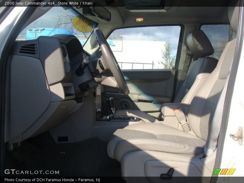 Stone White / Khaki 2006 Jeep Commander 4x4