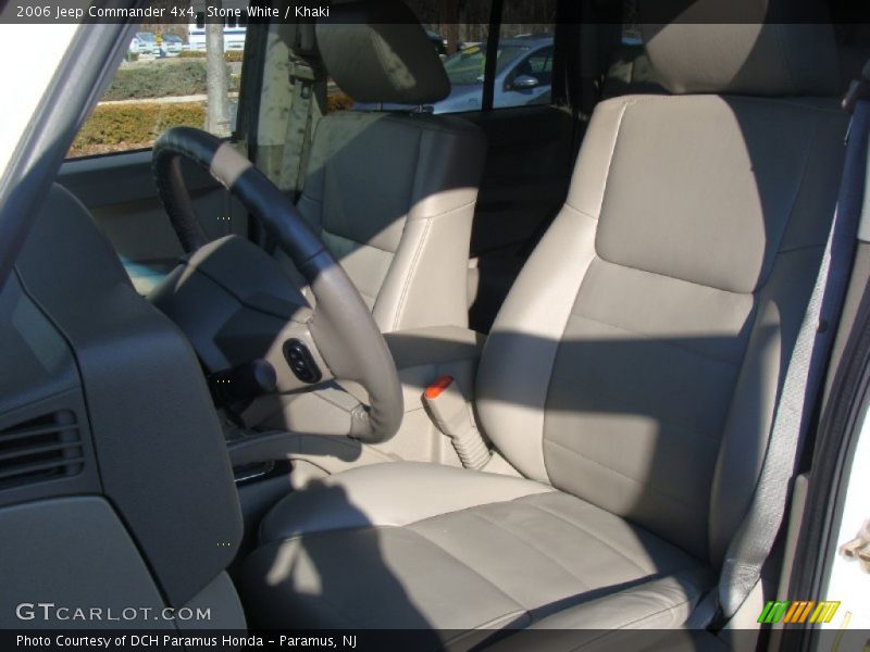 Stone White / Khaki 2006 Jeep Commander 4x4